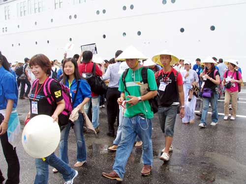 ລາຍການທ່ອງທ່ຽວໃນໂອກາດບຸນເຕັດ